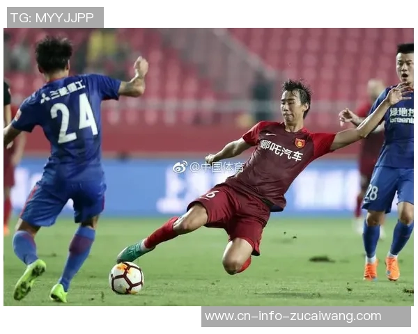 上海申花队迎战河北华夏全力争胜力争积分榜上升之路