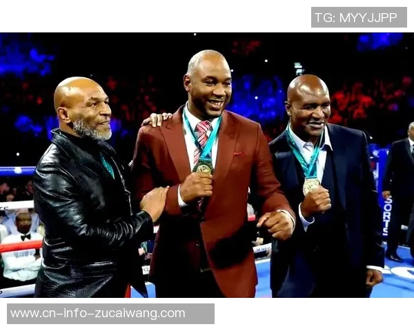 泰森与克里琴科世纪对决谁将成为拳坛新王者的传奇之战