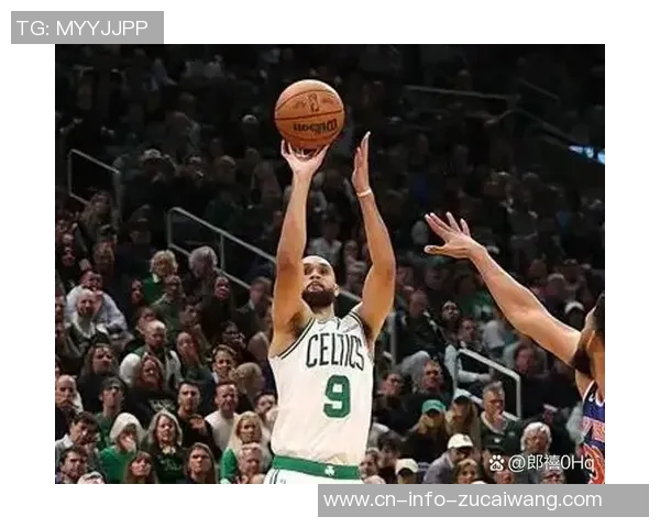 热火与凯尔特人第七场激战回顾精彩瞬间与关键时刻分析