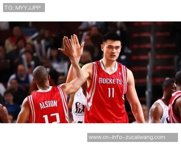 姚明与奥尼尔的巅峰对决：篮球巨星的力量与技巧之争